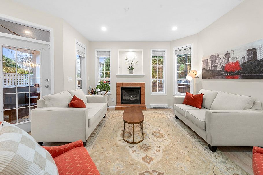 1263 W 16th Street North Vancouver, BC - 5