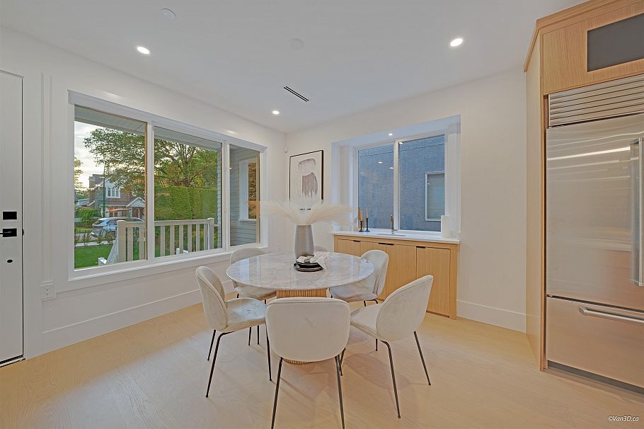 2658 Waterloo Street Vancouver, BC - 4