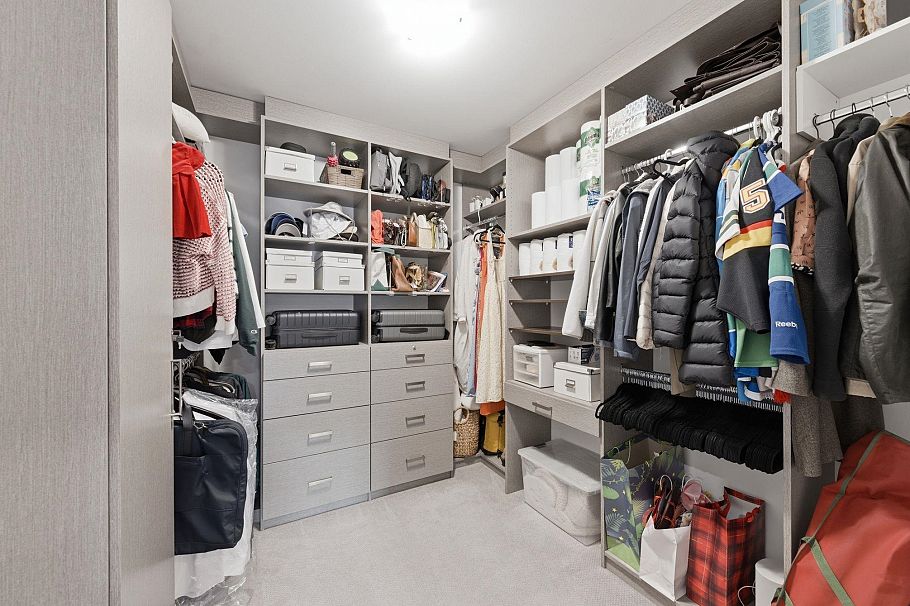 212 E 18th Street North Vancouver, BC - 29