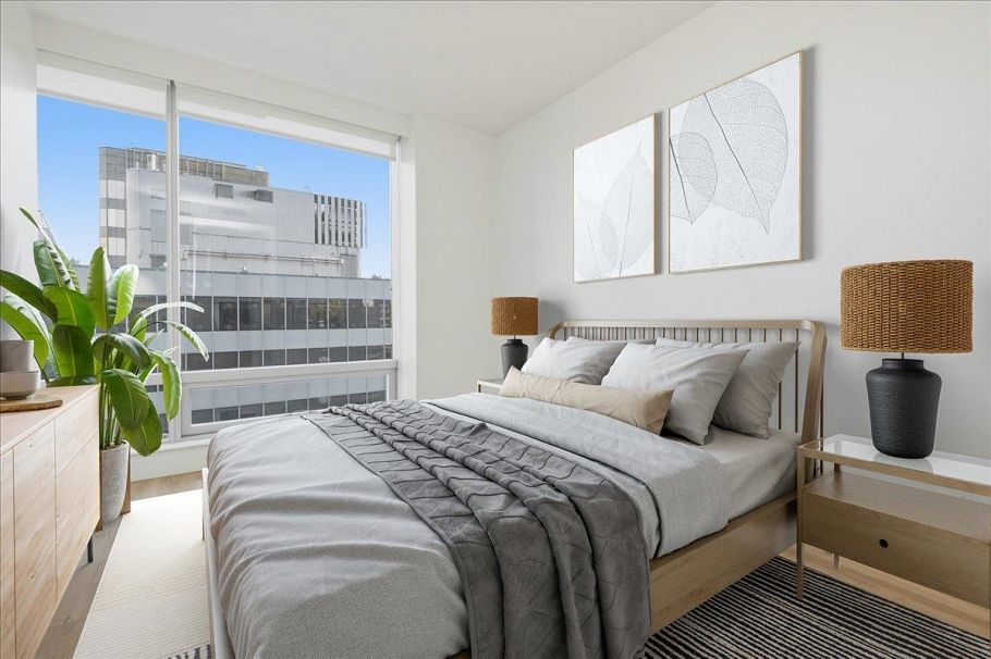 2206 1111 Alberni Street Vancouver, BC - 3