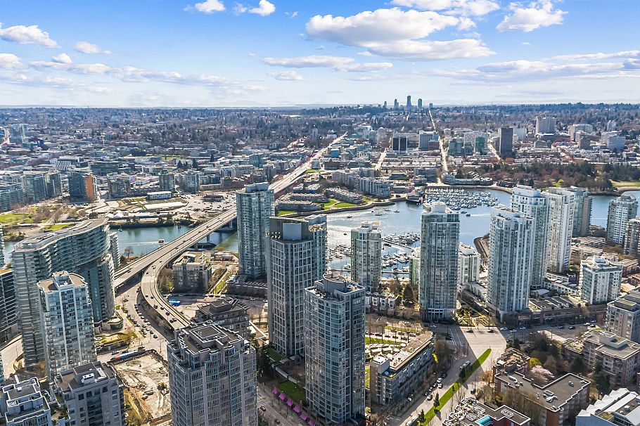 702 1008 Cambie Street Vancouver, BC - 23