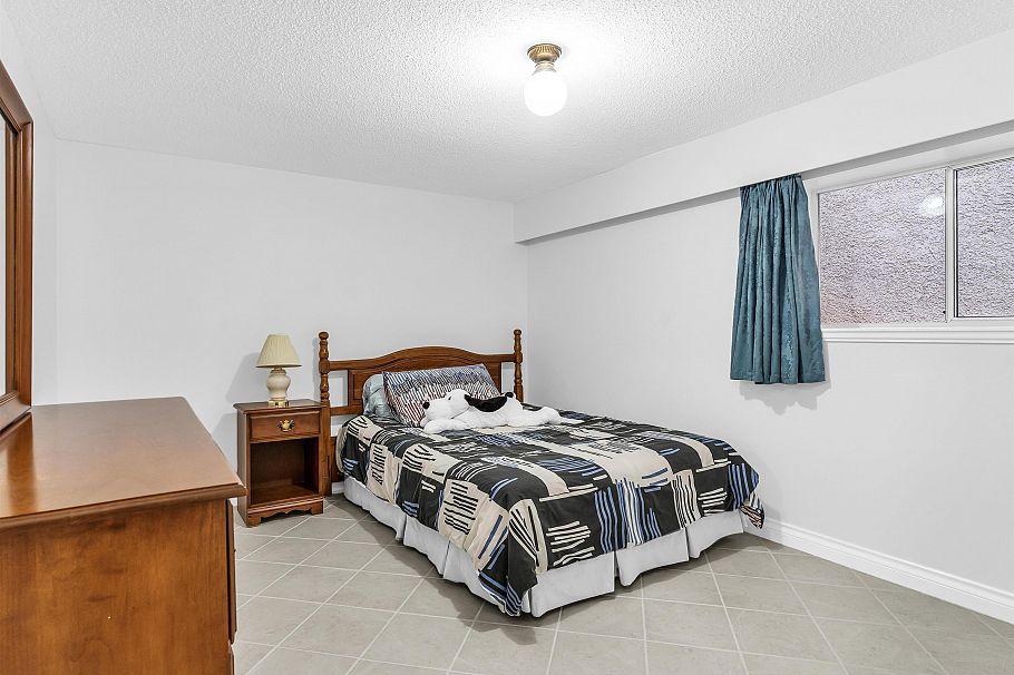 583 W 18th Avenue Vancouver, BC - 19