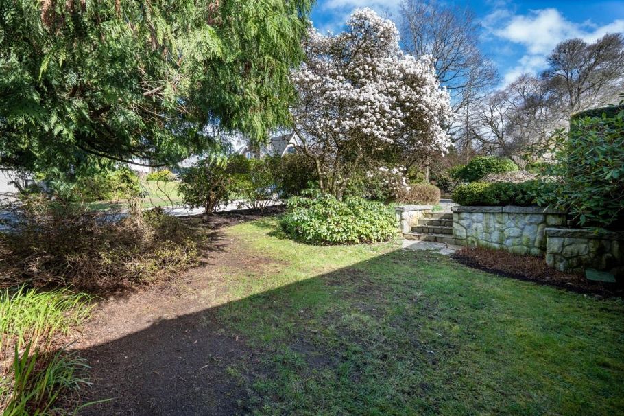 6034 Collingwood Place Vancouver, BC - 32