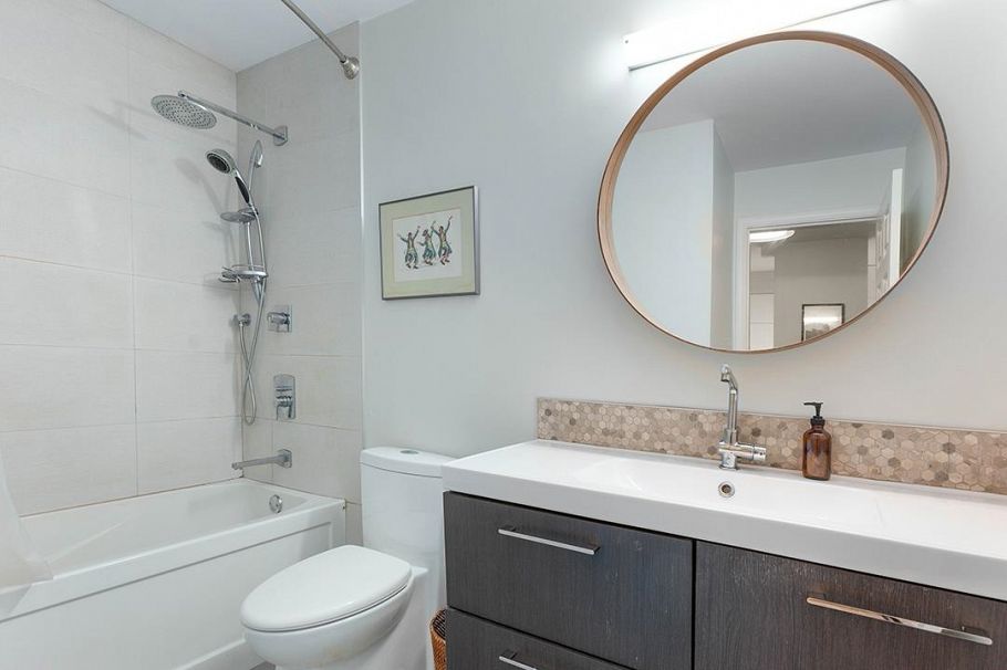 102 3981 Fraser Street Vancouver, BC - 9