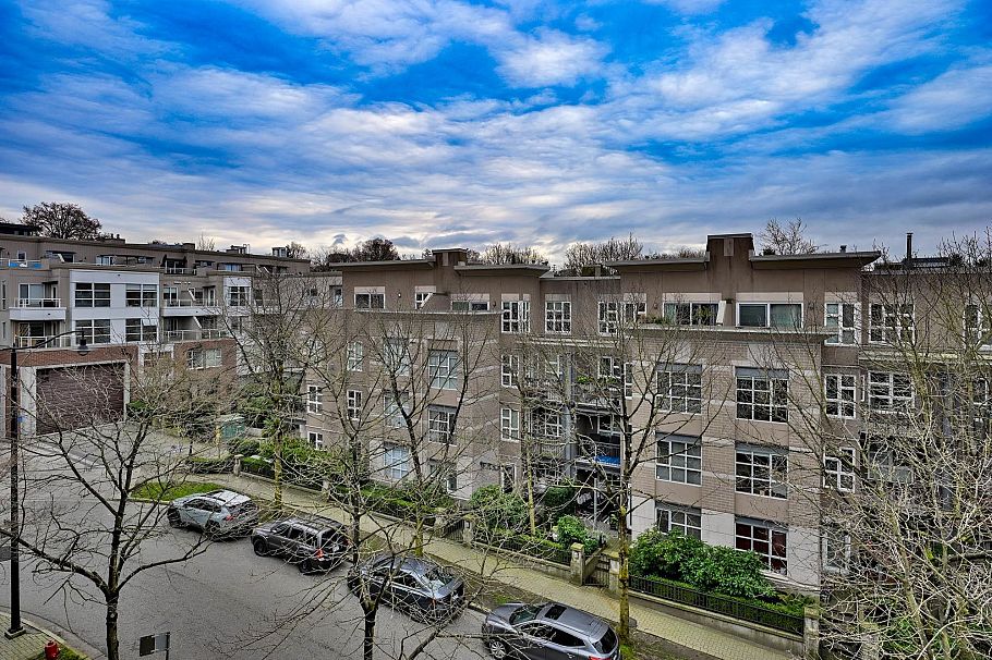 407 2175 Salal Drive Vancouver, BC - 17