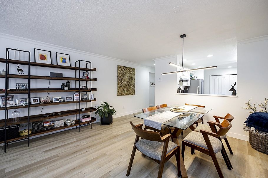 303 1500 Ostler Court North Vancouver, BC - 10