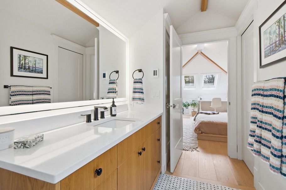 2224 Victoria Drive Vancouver, BC - 21