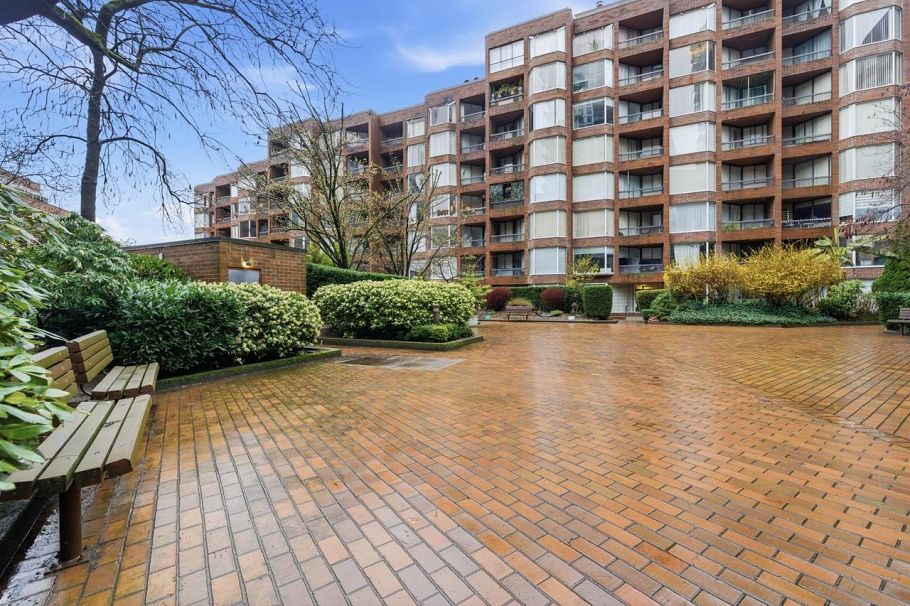 116 950 Drake Street Vancouver, BC - 14