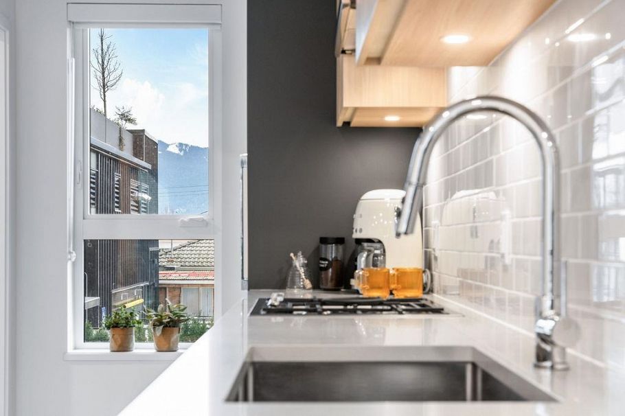 2425 Grant Street Vancouver, BC - 7