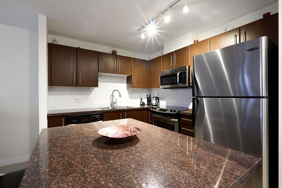 401 2138 Madison Avenue Burnaby, BC - 4