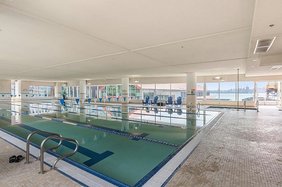 409 185 Victory Ship Way North Vancouver, BC - 34