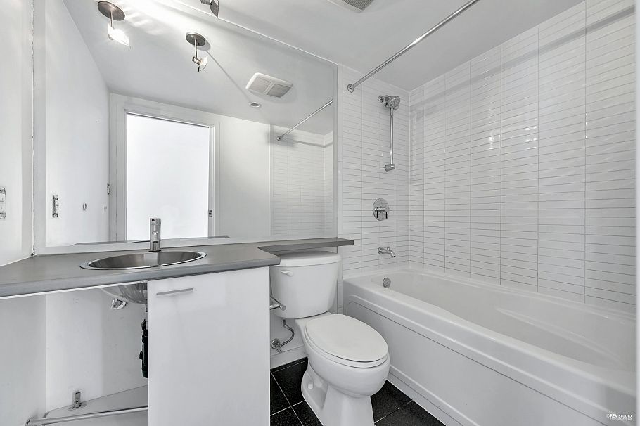 3201 111 W Georgia Street Vancouver, BC - 10