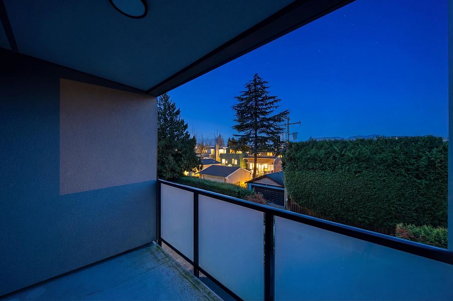 207 3663 W 16 Avenue Vancouver, BC - 16