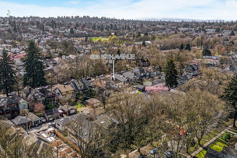 583 W 18th Avenue Vancouver, BC - 39