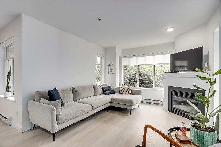 104 630 Roche Point Drive North Vancouver, BC - 5