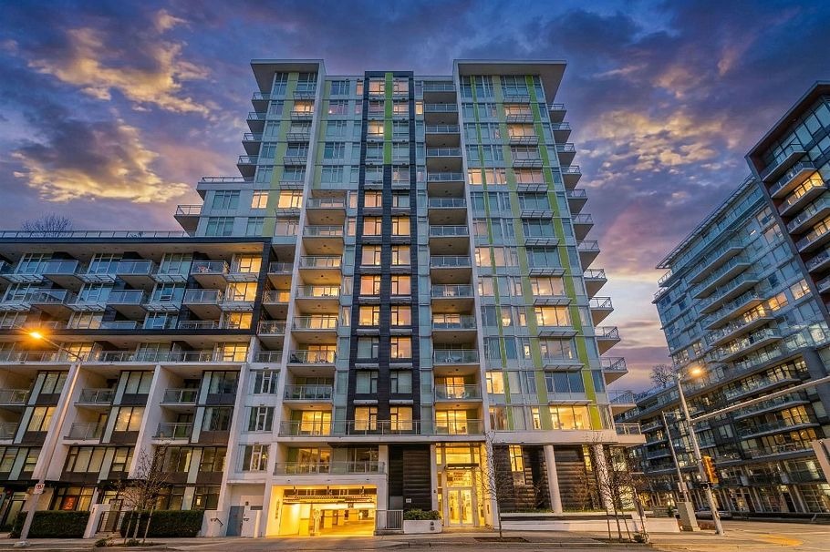 907 8699 Hazelbridge Way Richmond, BC - 31