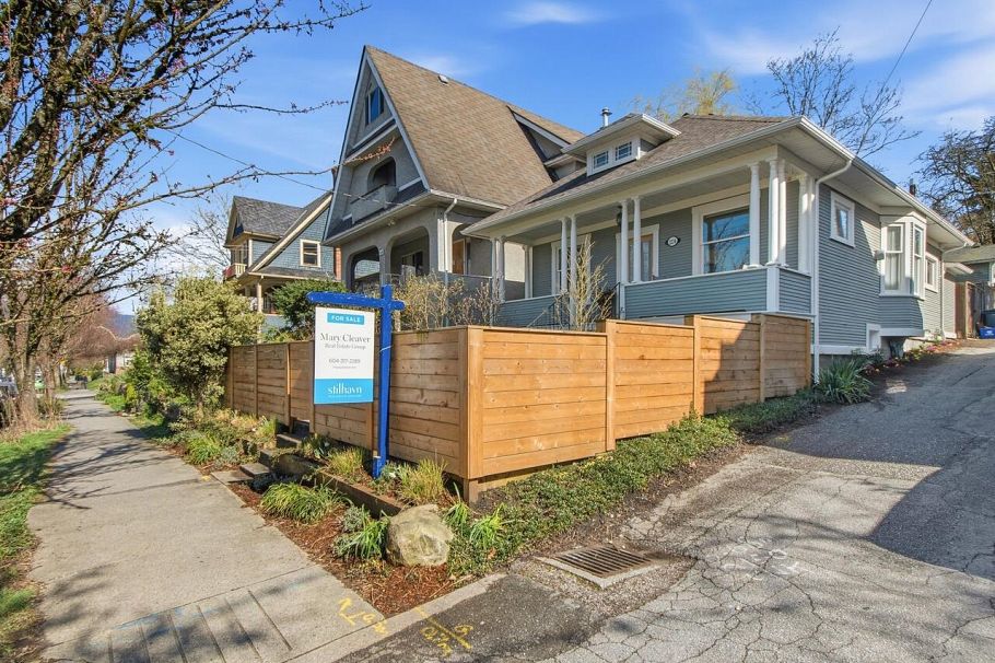 2224 Victoria Drive Vancouver, BC - 38