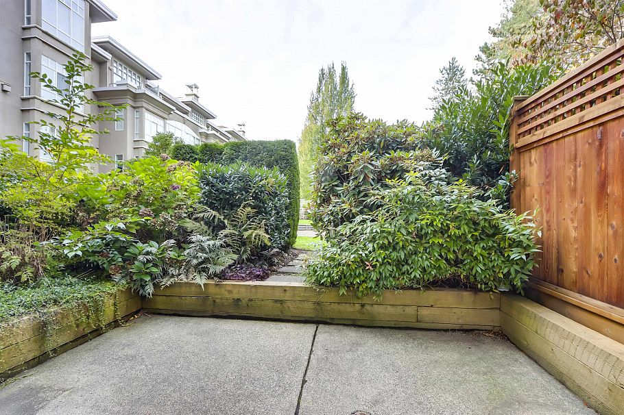 104 630 Roche Point Drive North Vancouver, BC - 10