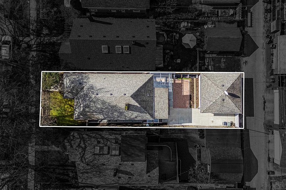 583 W 18th Avenue Vancouver, BC - 40