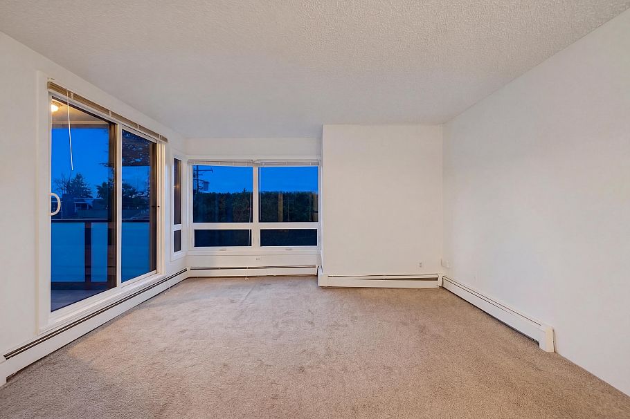 207 3663 W 16 Avenue Vancouver, BC - 24