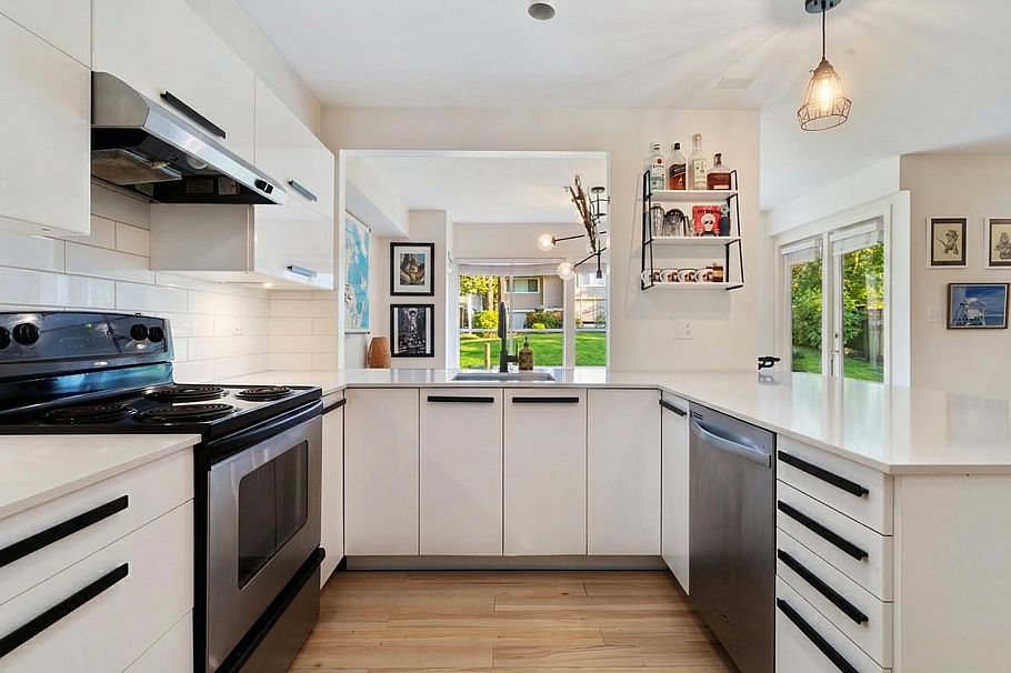 118 2960 E 29th Avenue Vancouver, BC - 6