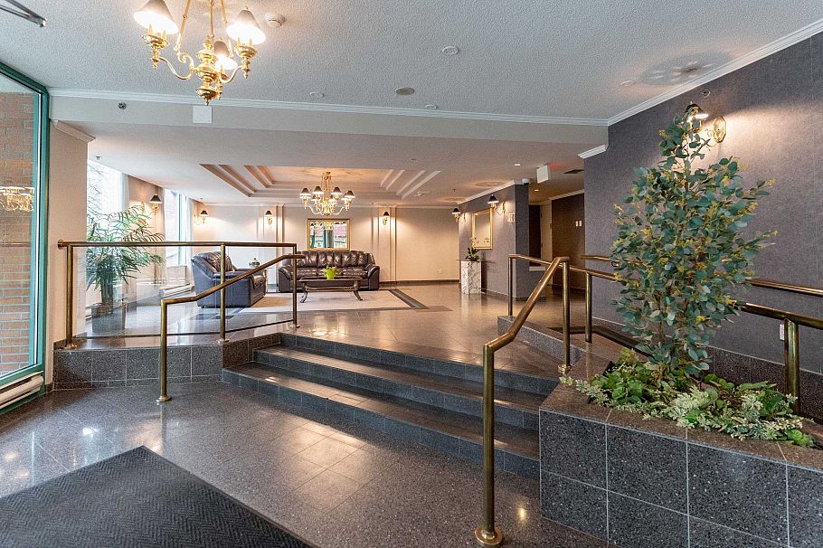 603 1132 Haro Street Vancouver, BC - 36