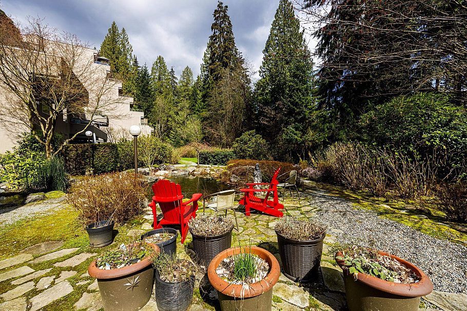 303 1500 Ostler Court North Vancouver, BC - 28