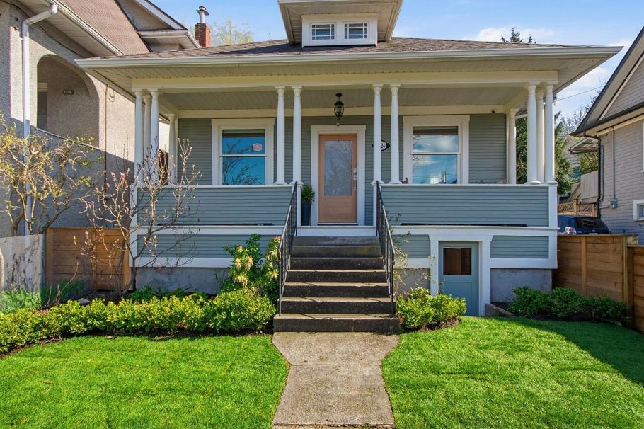 2224 Victoria Drive Vancouver, BC - 36