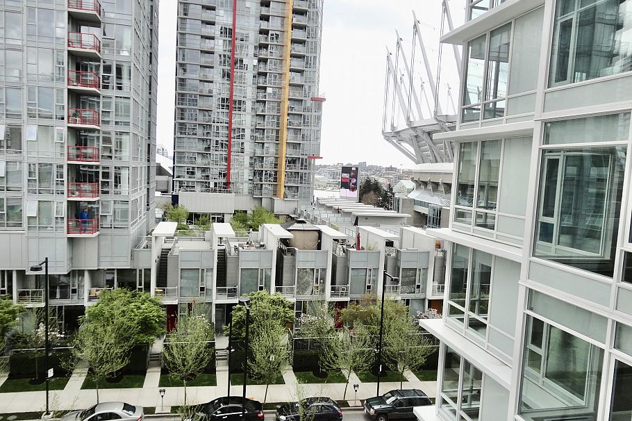 717 161 W Georgia Street Vancouver, BC - 7