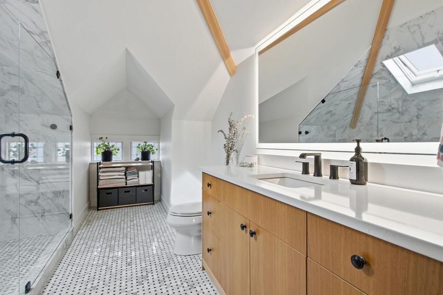 2224 Victoria Drive Vancouver, BC - 19