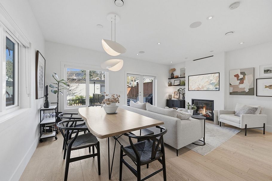 212 E 18th Street North Vancouver, BC - 9