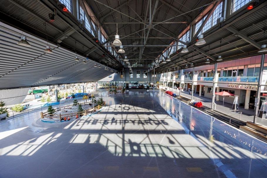 409 185 Victory Ship Way North Vancouver, BC - 35