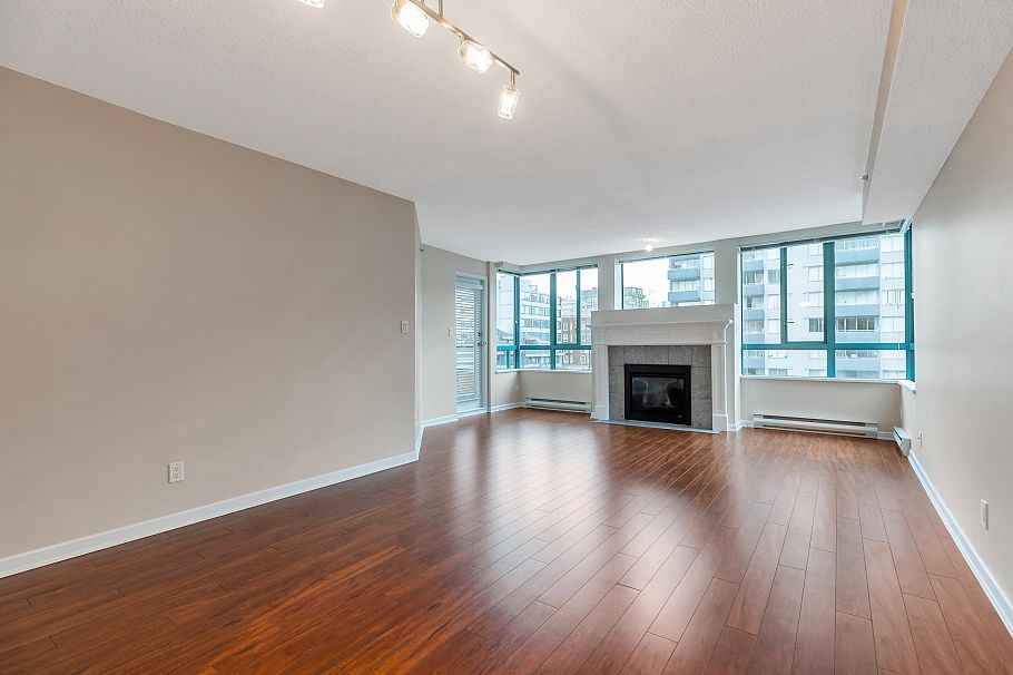603 1132 Haro Street Vancouver, BC - 12