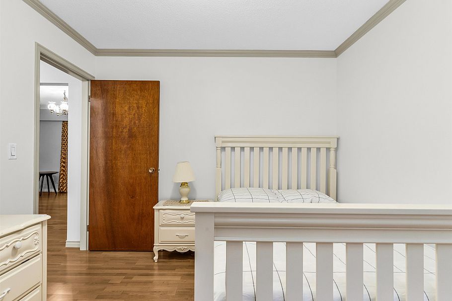 583 W 18th Avenue Vancouver, BC - 17