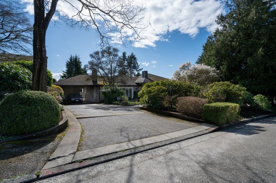 6034 Collingwood Place Vancouver, BC - 38