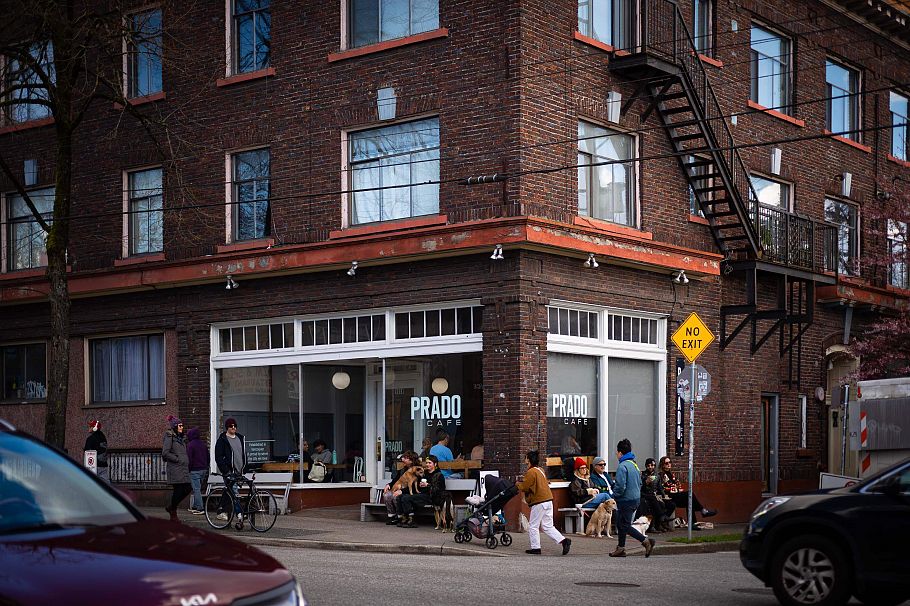 1346 E 11th Avenue Vancouver, BC - 33