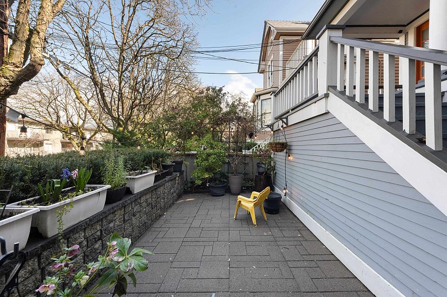 170 W 10th Avenue Vancouver, BC - 35