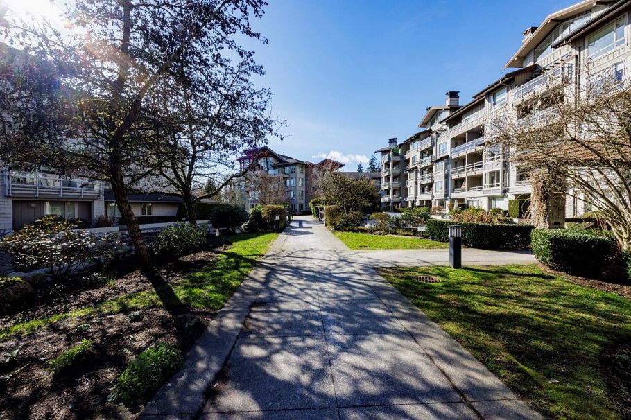 208 560 Raven Woods Drive North Vancouver, BC - 20