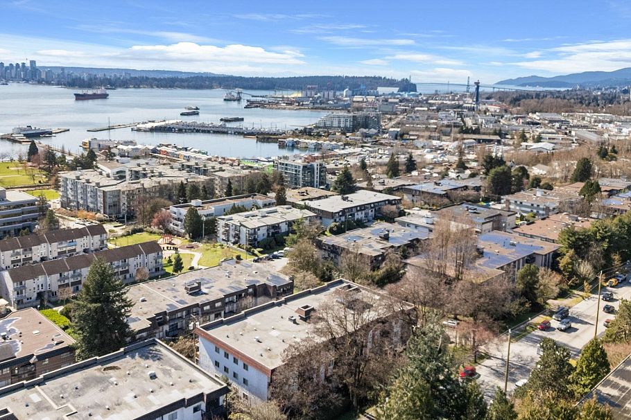 201 225 W 3rd Street North Vancouver, BC - 33