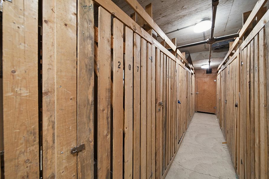 207 3663 W 16 Avenue Vancouver, BC - 34