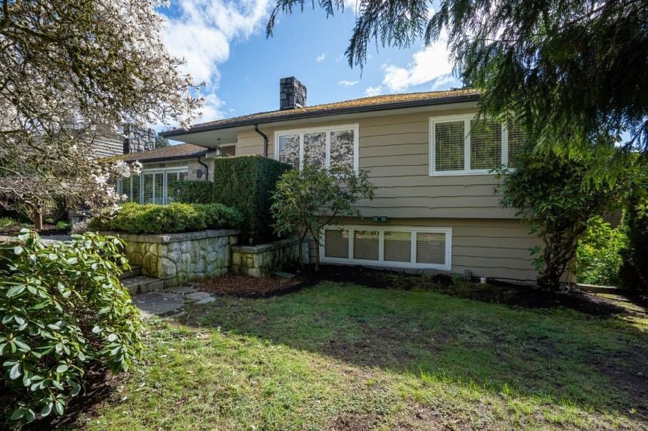 6034 Collingwood Place Vancouver, BC - 27