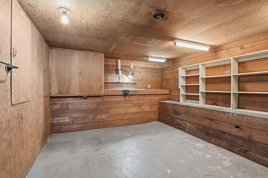 6034 Collingwood Place Vancouver, BC - 25