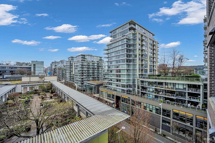 704 181 W 1st Avenue Vancouver, BC - 32