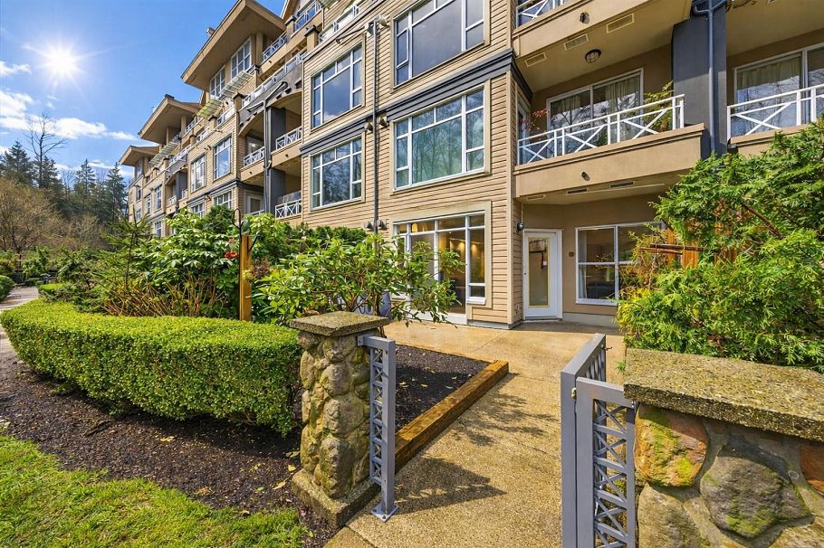 211 3600 Windcrest Drive North Vancouver, BC - 1