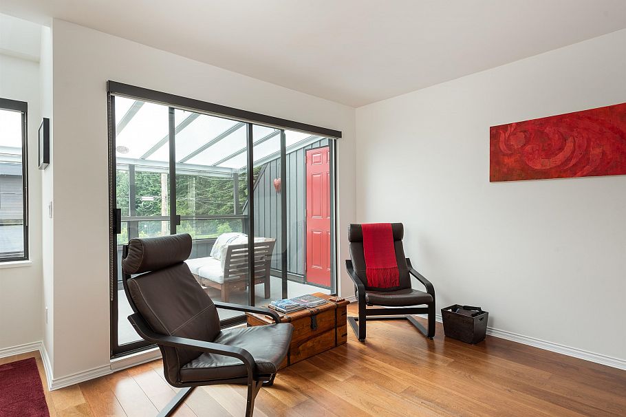 1915 Chesterfield Avenue North Vancouver, BC - 17