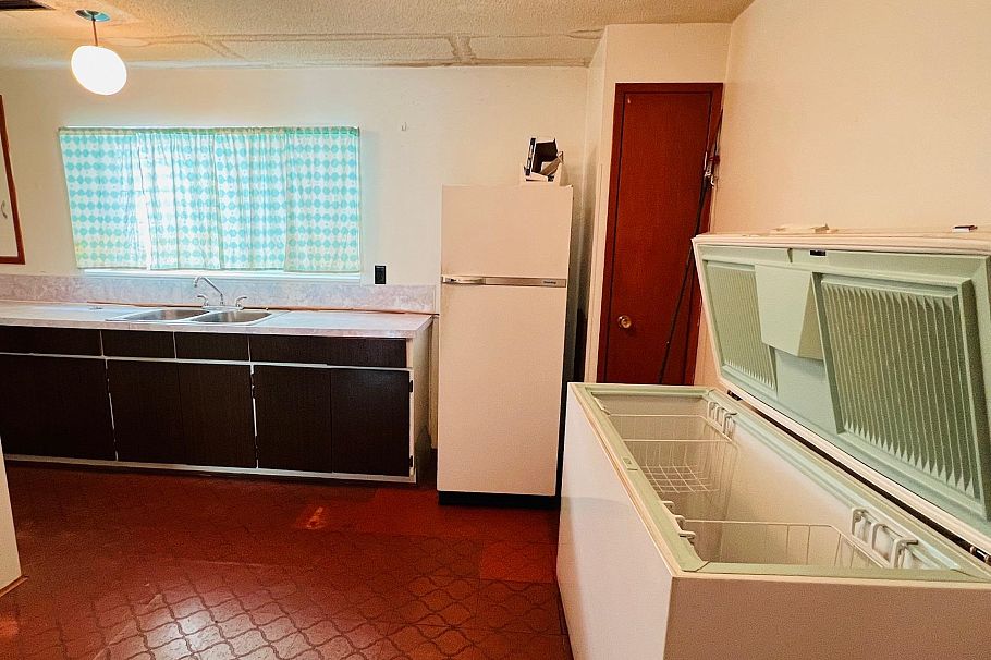 4695 Nanaimo Street Vancouver, BC - 15