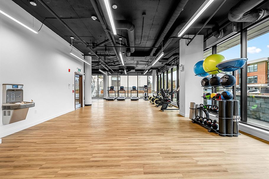 408 3596 Malsum Drive North Vancouver, BC - 32