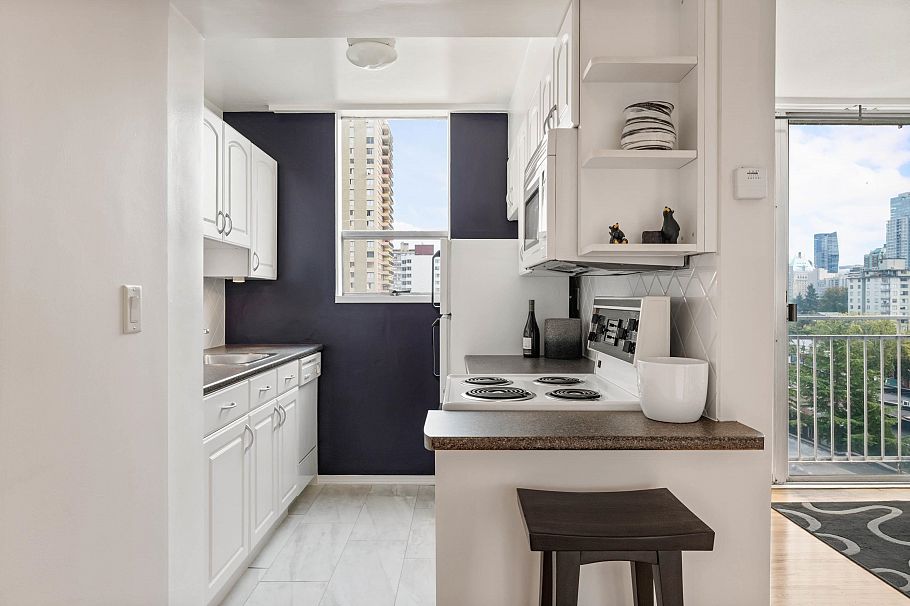 906 1250 Burnaby Street Vancouver, BC - 10