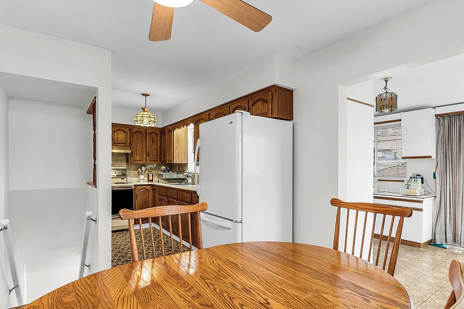 583 W 18th Avenue Vancouver, BC - 10