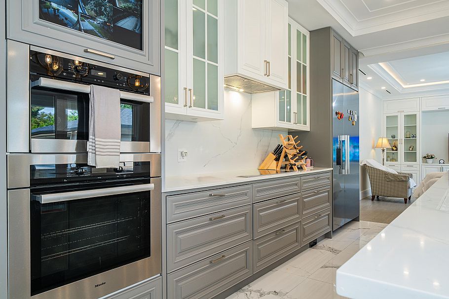 1048 Handsworth Road North Vancouver, BC - 25